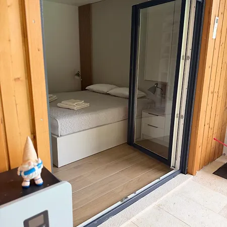 Vacation Apolonia - Swimming Pool & Sauna Ferienhaus *
