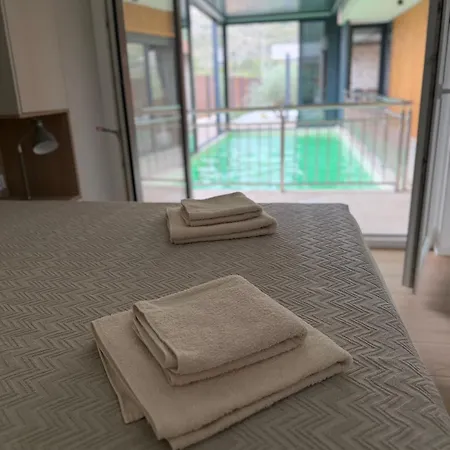 Vacation Apolonia - Swimming Pool & Sauna Ferienhaus